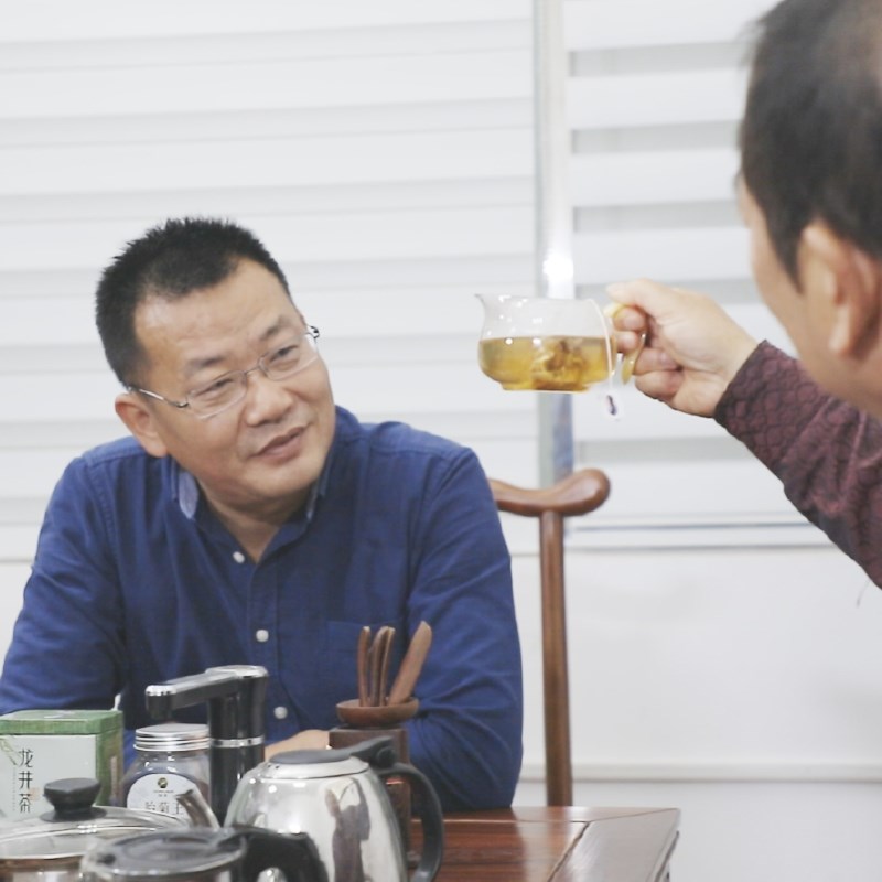 并成立品牌部、新零售事業(yè)部；首次實現(xiàn)跨界品牌創(chuàng)新、IP聯(lián)名新合作